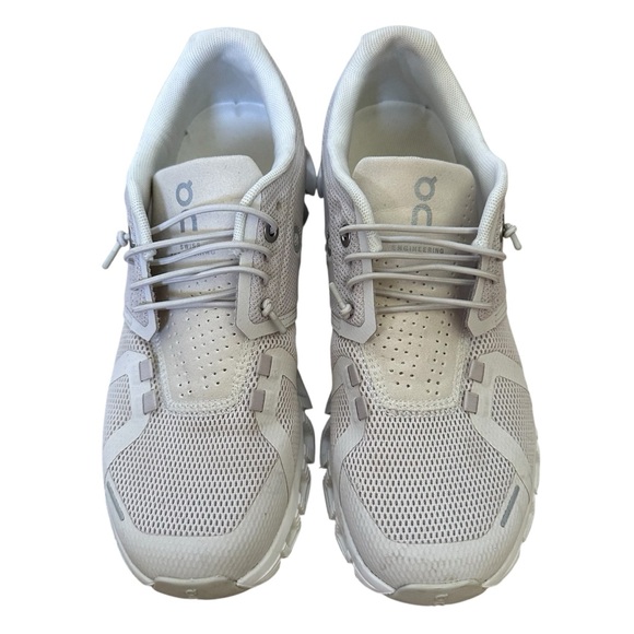 On ~ Women’s off white/Taupe Running & Training Shoe ~ Size 6 - Picture 2 of 12